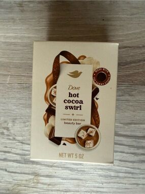 Dove Limited Edition Holiday Treats HOT COCOA SWIRL Beauty Bar 5oz Soap